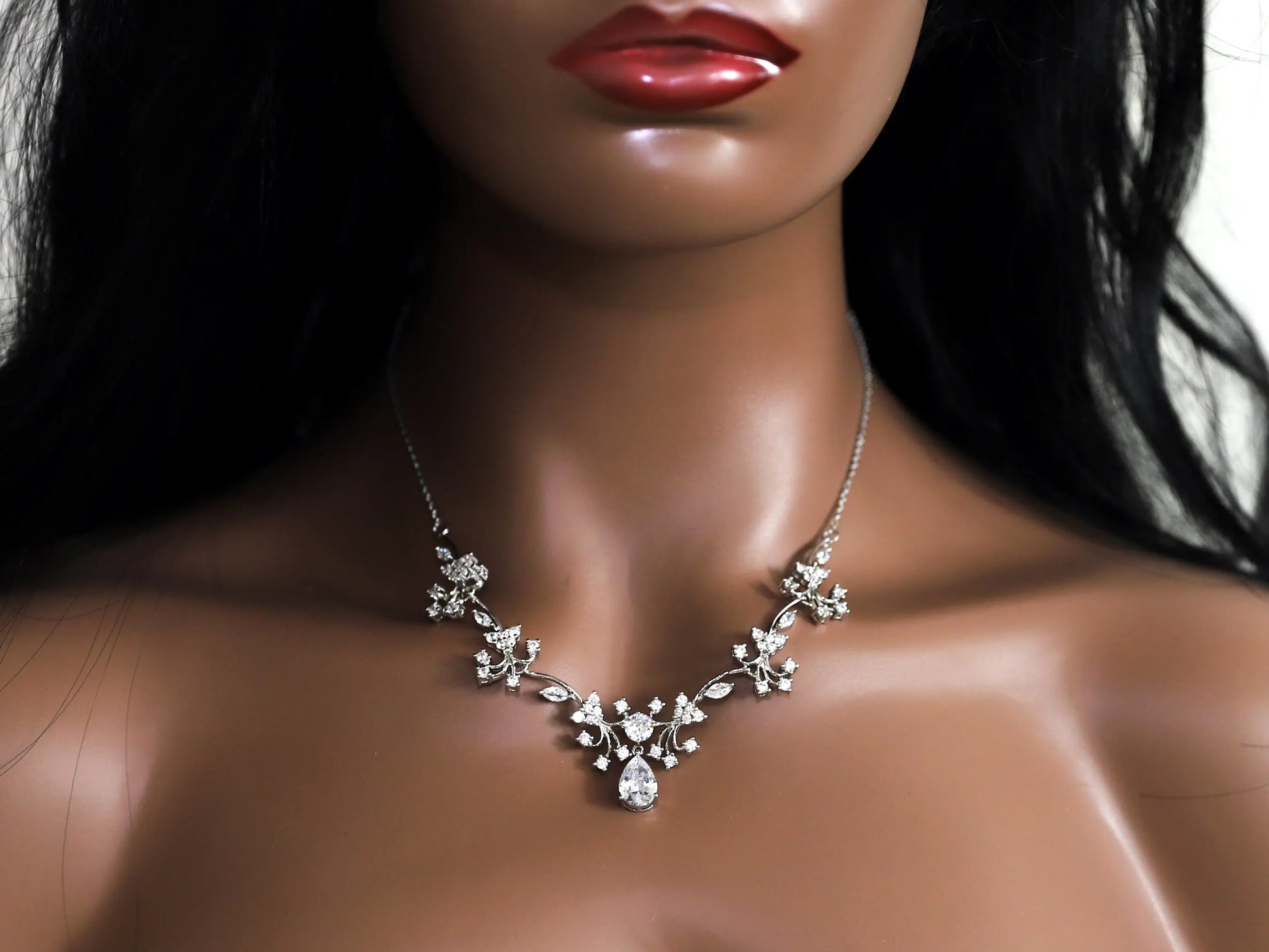 Crystal Necklace, Bridal Jewelry Set, Teardrop Necklace - Silver Kebble Jewelry