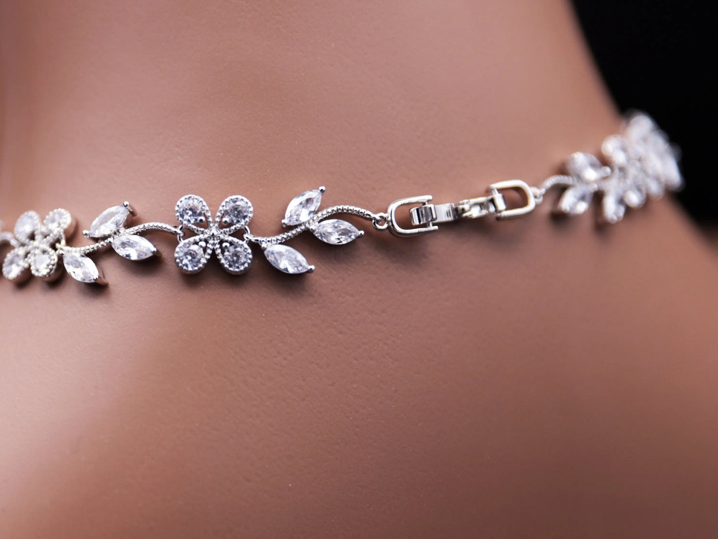 Four Leaf Clover Pendant Necklace Kebble Jewelry