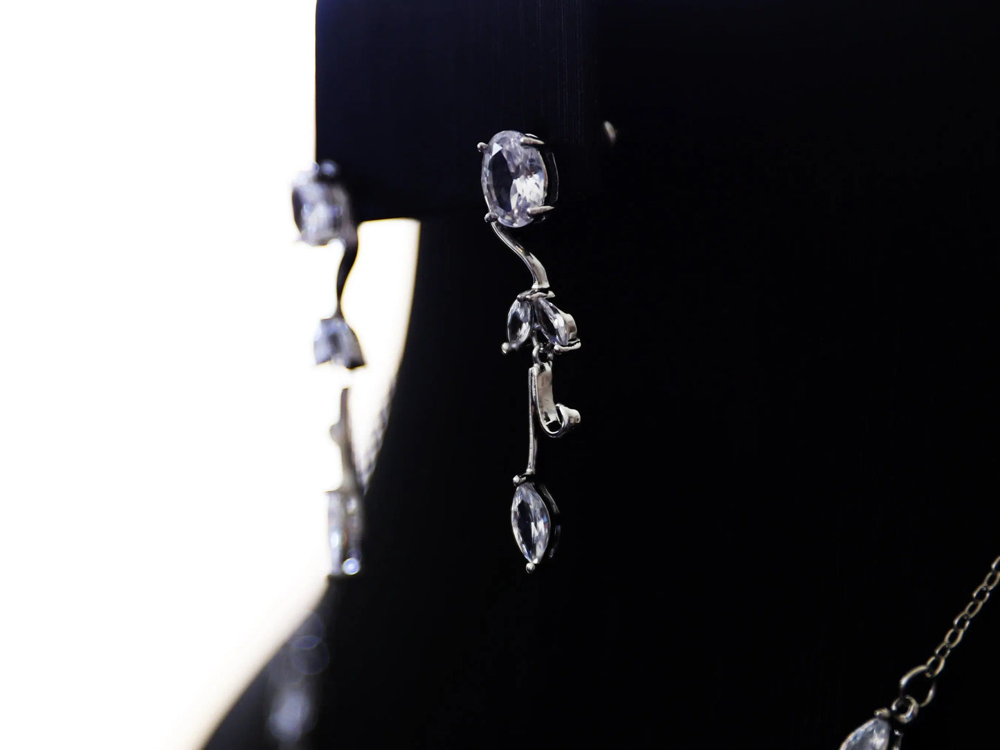 Simple Floral Vine Jewelry Set, Platinum Plated Cubic Zirconia Kebble Jewelry