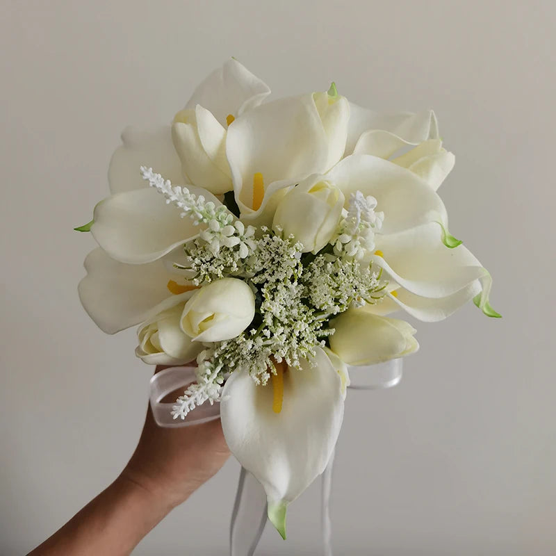 Classic Calla Lily Hand Bouquet - Perfect for Brides