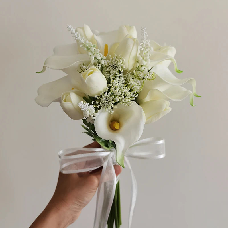 Classic Calla Lily Hand Bouquet - Perfect for Brides