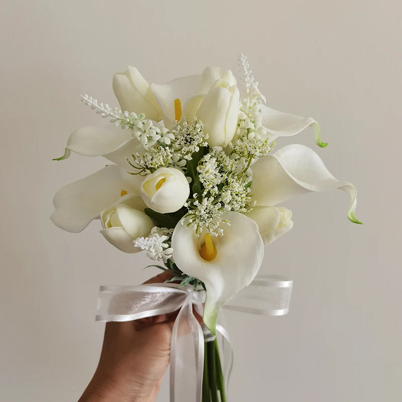 Classic Calla Lily Hand Bouquet - Perfect for Brides