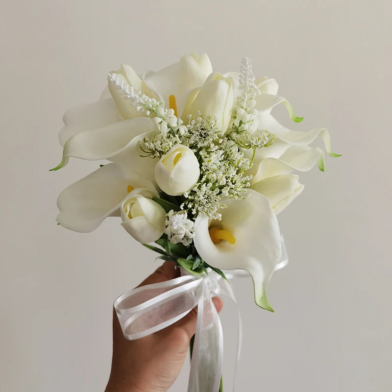 Classic Calla Lily Hand Bouquet - Perfect for Brides