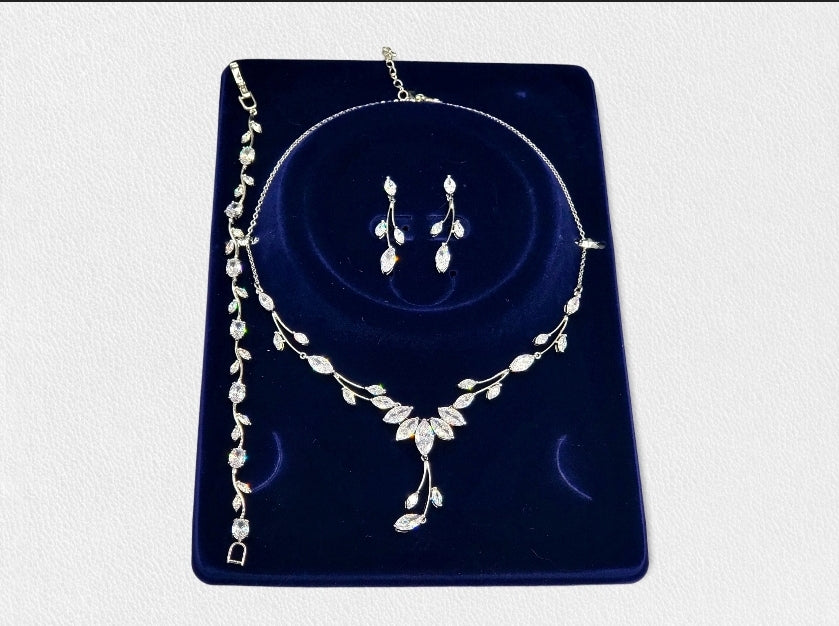 Bridal Jewelry Set For Bride | Necklace & Earrings Set | Leaf Shape Jewelry