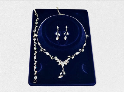 Bridal Jewelry Set For Bride | Necklace & Earrings Set | Leaf Shape Jewelry