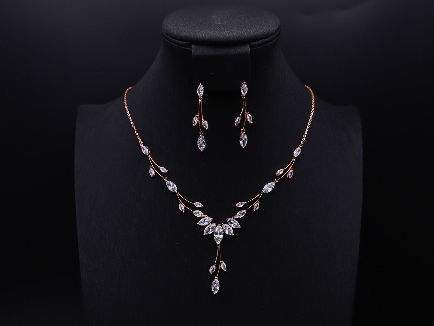 Platinum-Plated Bridal Jewelry Set, Crystal Wedding Necklace and Earrings, Bridesmaid Gift Jewelry Set