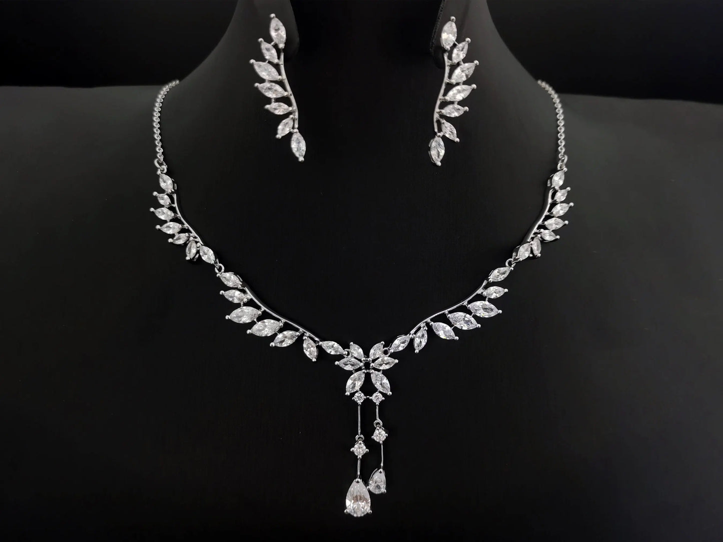 Delightful Silver Angel Wings Necklace and Earring Set - Silver Kebble Jewelry