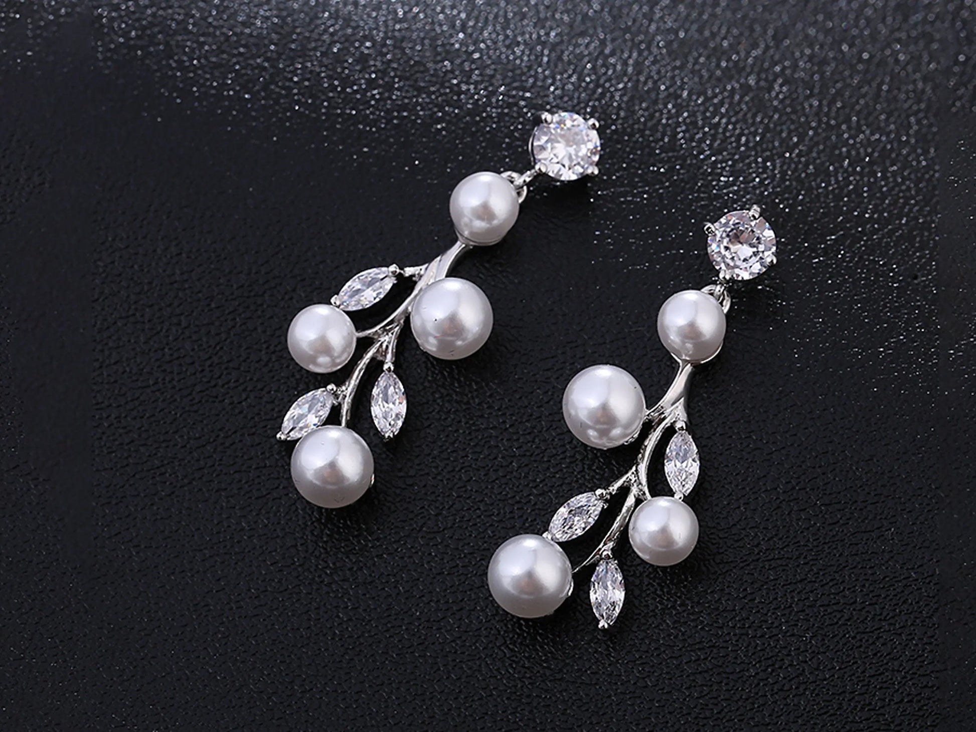 Seed Pearl Necklace, Bridal Flower Leaf, Silver Pearl Earrings Kebble Jewelry