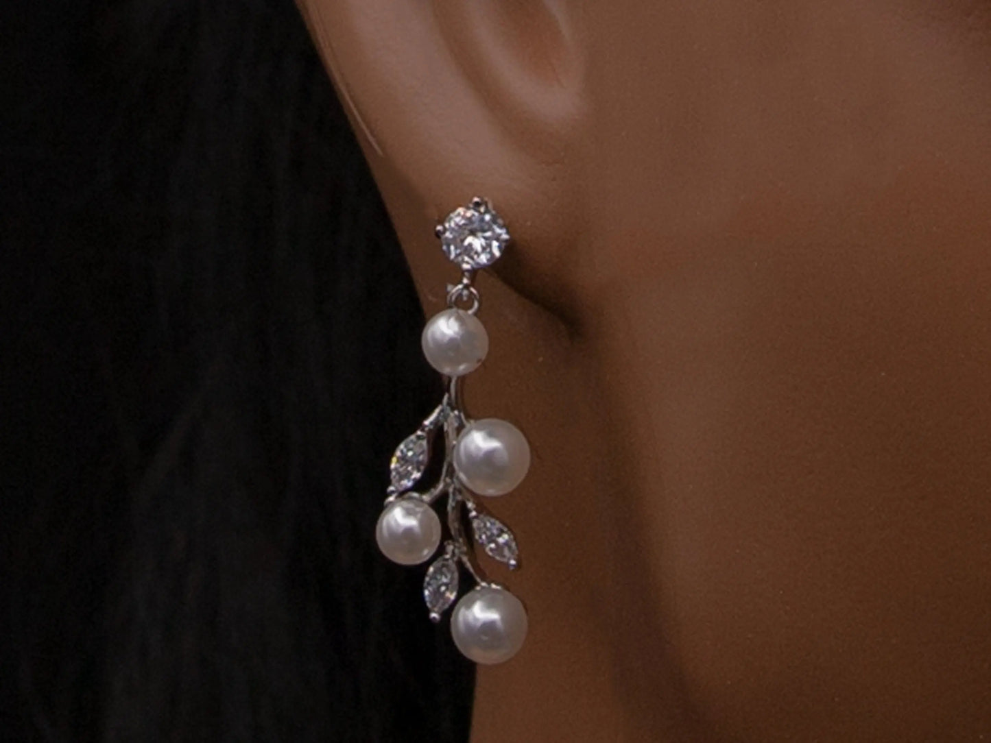Seed Pearl Necklace, Bridal Flower Leaf, Silver Pearl Earrings Kebble Jewelry