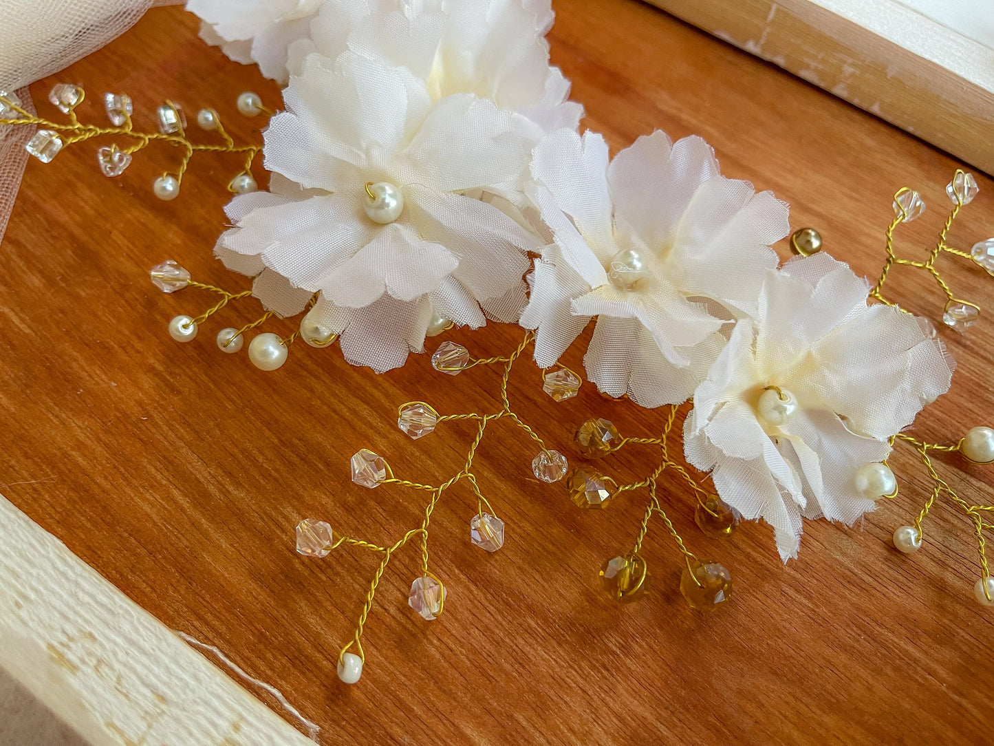 Gold Bridal Hair Vine With Ivory Flowers, Wedding Comb, Wedding Hair Piece, Wedding Hair Comb, Hair Vine Wedding, Gold Hair Jewelry ~H-17